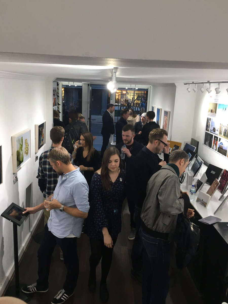 LLK_Photography's tweet photo. Such a great time in London @edandadphoto16 thanks to everyone who came and took part! https://t.co/HavkLmv8Ft
