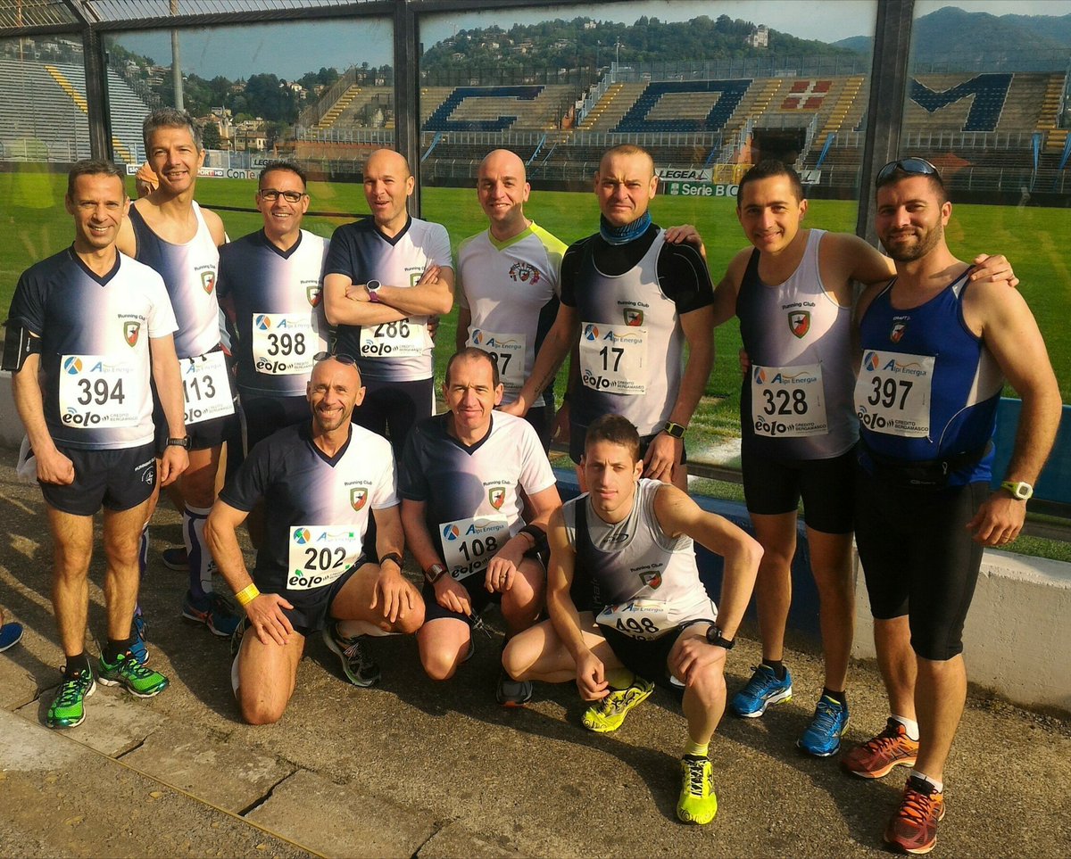 Capitantango's tweet photo. NRDC-ITA Running Club at the Como Half Marathon, 8 May 2016. LOLLO hits 2nd place overall #Wearejointandcombined https://t.co/F2g8BvqMkF