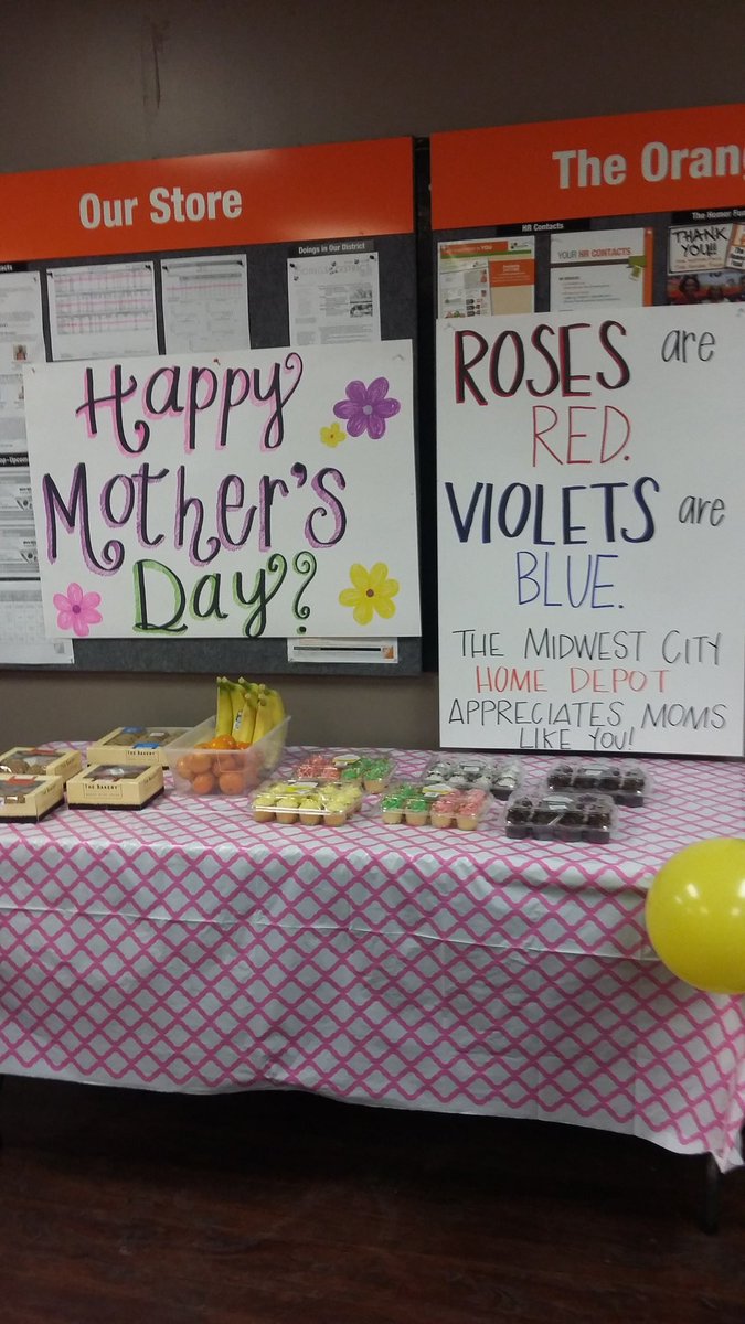 Celebrating all of are mom's at 3911 HAPPY  MOTHERS DAY !!