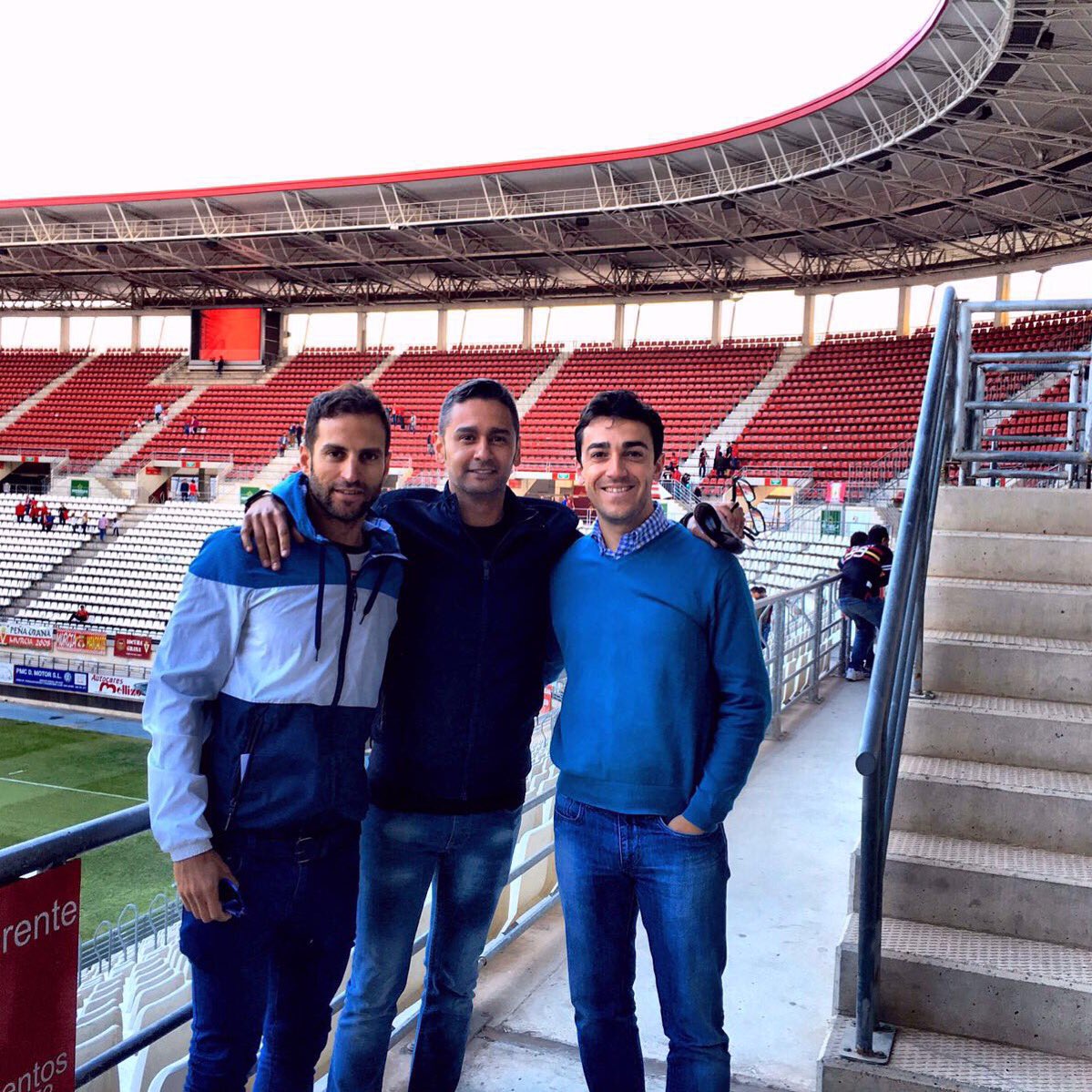 luisdelacarla's tweet photo. @IdentitySport en la Nueva Condomina con dos grandes amigos y dos pedazos de cracks @ikori80 @Emilico7 💪🔝 https://t.co/thwaraWmmA