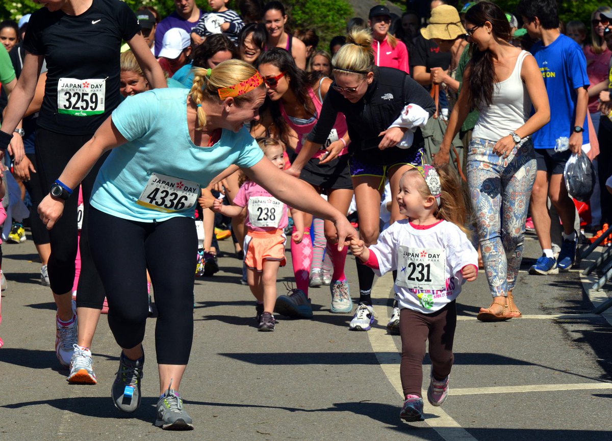 nyrr's tweet photo. Happy Mother's Day to all the runner moms out there! Good luck to all the moms racing #JapanRun today. https://t.co/xIATmHUjR1