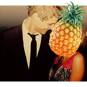 itselincamari's tweet photo. Look what I made for you @Sarcastic_Alex #matchmadeinheaven https://t.co/Ocl4atMBnE