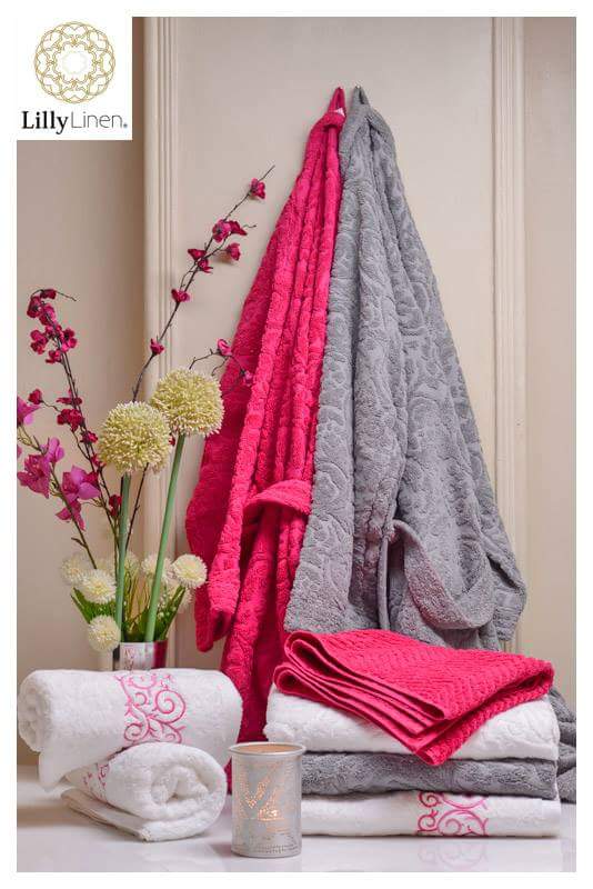 LillyLinen's tweet photo. Add color and luxury to your bath ....
With #Lilly linen 
#bathrobe #towel #luxury
Like us and share on facebook https://t.co/GcPoIxHGvF