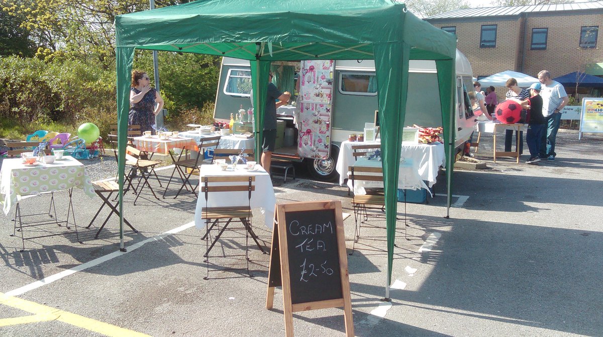 Sun's out at Wigan Hospice Farmers Market. #TravellingTearooms