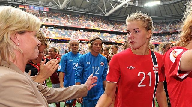 Ada Hegerberg Fan tweet media