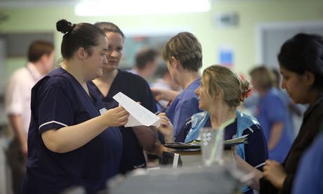 As you enjoy a sunny Sunday pls spare a RT for all the NHS staff who are working hard and saving lives #NHSMillion