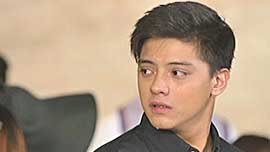 ohthatbjl's tweet photo. Yna: *bam* Mayaman na ako ngayon. 
Gelo: *huhu* Pautang Yna, pautang Yna naman oh. 

😂 Naisip ko lang.
#PSYThrowback https://t.co/0XWpZz0dJS
