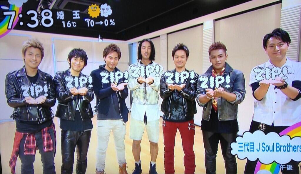 o_o_o_soul's tweet photo. けんじろさんのZIPポーズは人1倍高めの位置☺️ https://t.co/tR3op0bg2O