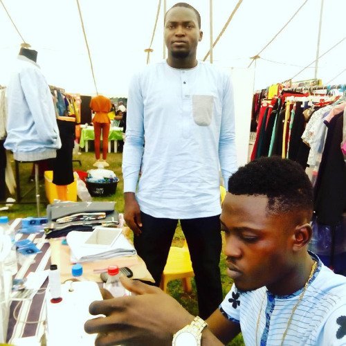 AbujaBargains's tweet photo. #Repost @creative6fashionhouse
・・・
@iamgeezi mannequin pose @shoptrendelo #teamC6 #AllEffortAppreciated https://t.co/cL7t1E29Zm