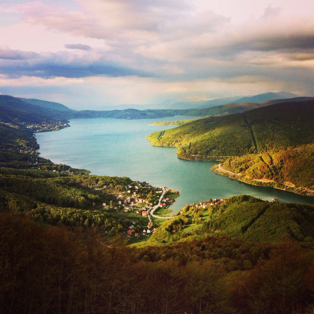 Angela_Saurine's tweet photo. Such beautiful scenery in Mavrovo National Park in Macedonia #AdventureNEXT #sharemacedonia https://t.co/hY7Jvp9nyN