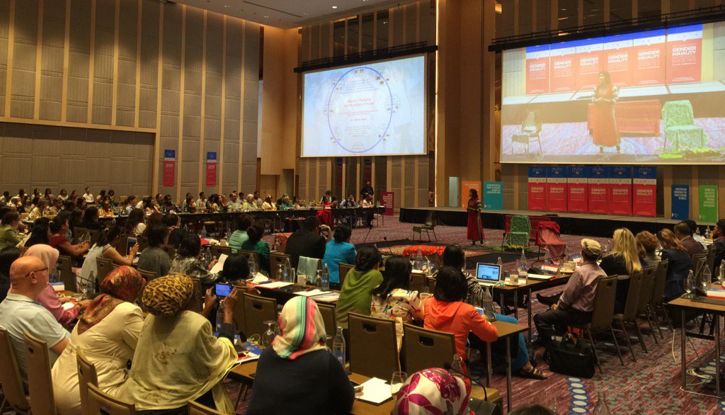 tezcaninanlar's tweet photo. Very successful, inspiring, empowering #genderequality4peace summit in #Thailand congrats @istanbulsummit https://t.co/SJWrBE3PmL