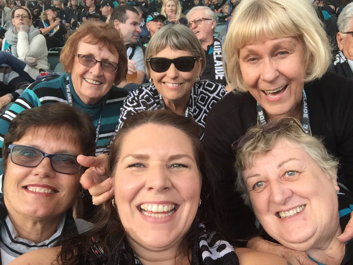 NickiBrigandi's tweet photo. @PAFC such a fantastic end to Mothers Day. The boys were outstanding. #weareportadelaide #mumsofportadelaide https://t.co/mXojowUkGD