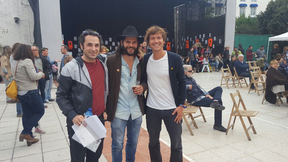 El trio calavera ahir al <a href="/Sitges_Refugiat/">Sitges Refugiats</a> ! un plaer compartir escenari per una bona causa! <a href="/caimriba/">Caïm🎗</a> <a href="/ramonmirabet/">Ramon Mirabet</a>