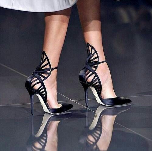 blinvites's tweet photo. Gladiator heels with an ewe inspiring pattern for your invitations
#CoutureHeels #InvitationPatterns https://t.co/Zl9uhTk4jP