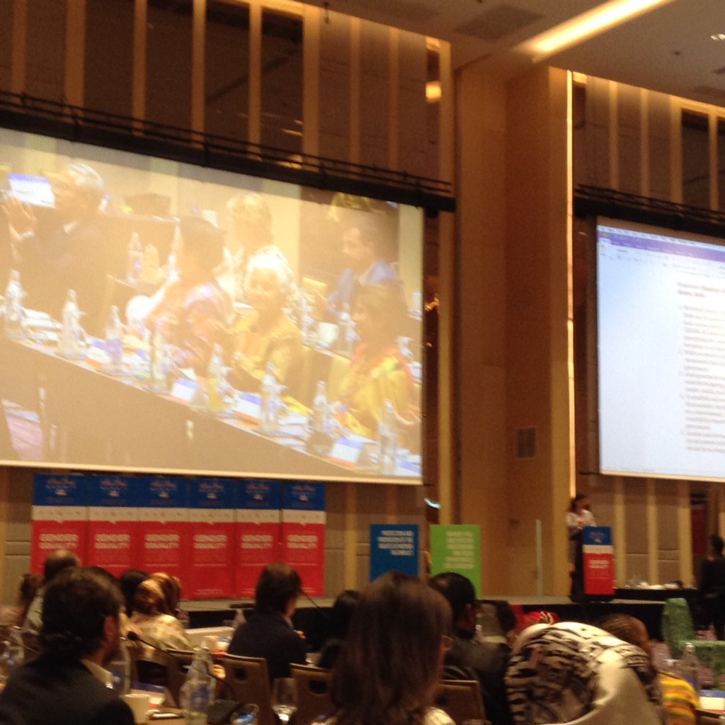 nittokai's tweet photo. イスタンブール・サミット最終宣言採択
#IstanbulSummit2016
#genderequality4peace https://t.co/TbefJfDpgQ
