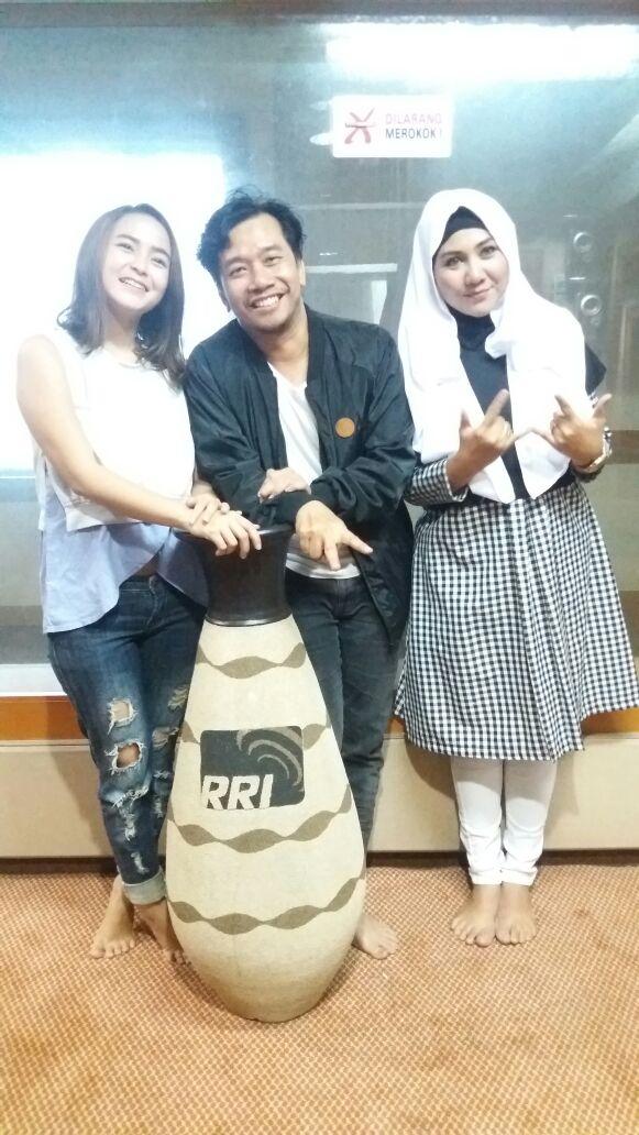 Selesaaiii.. mksh buat @912pro1 seruuu... mksh jg buat semua yg udh denger.. 😙😙
