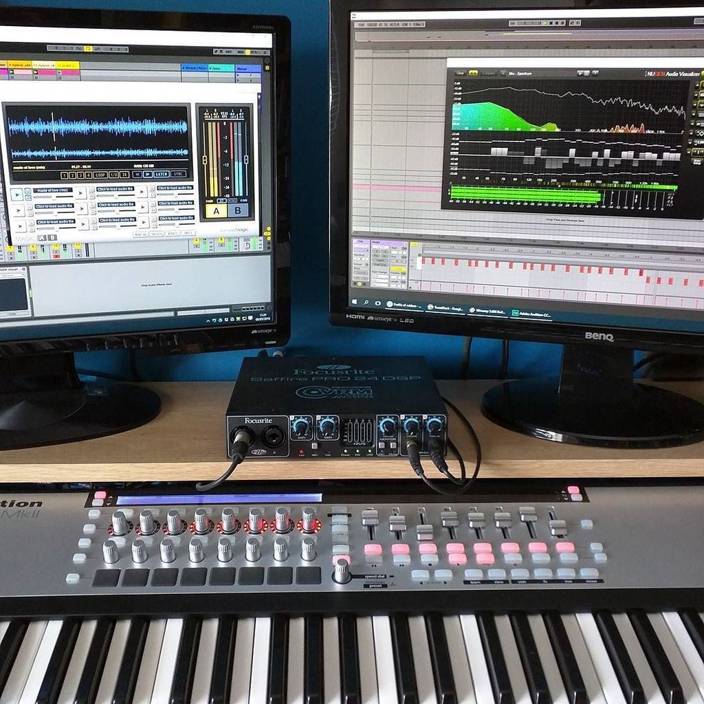 producerpassion's tweet photo. #mastering #referencing #magicab #ableton #trancefamily #edm #studiolife by demontraitor https://t.co/FxiMoMD148