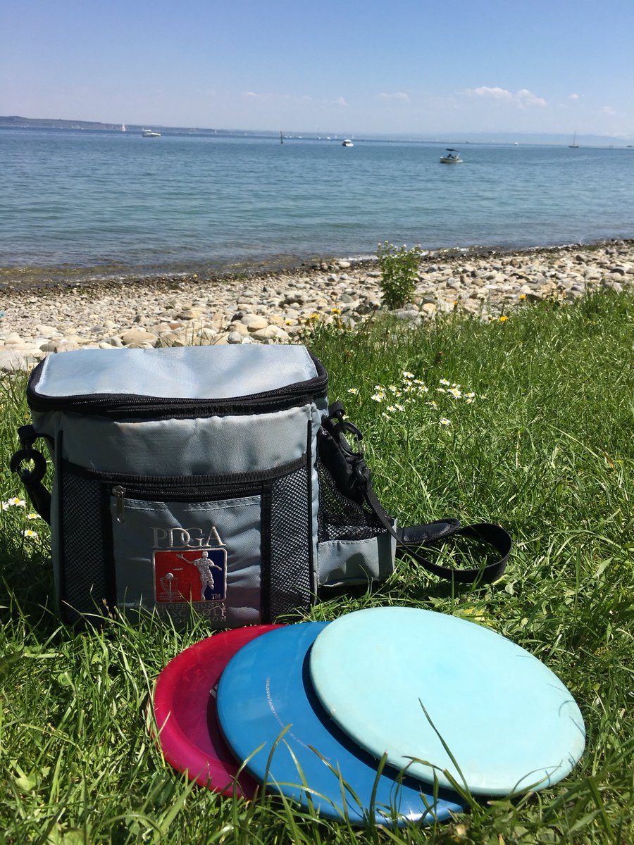 Dgtags's tweet photo. What a great day to hit the chains! #dgtags #bagtags #discgolf #reddit #Kreuzlingen #seeburgpark #spring #bodensee https://t.co/WeedToRak4