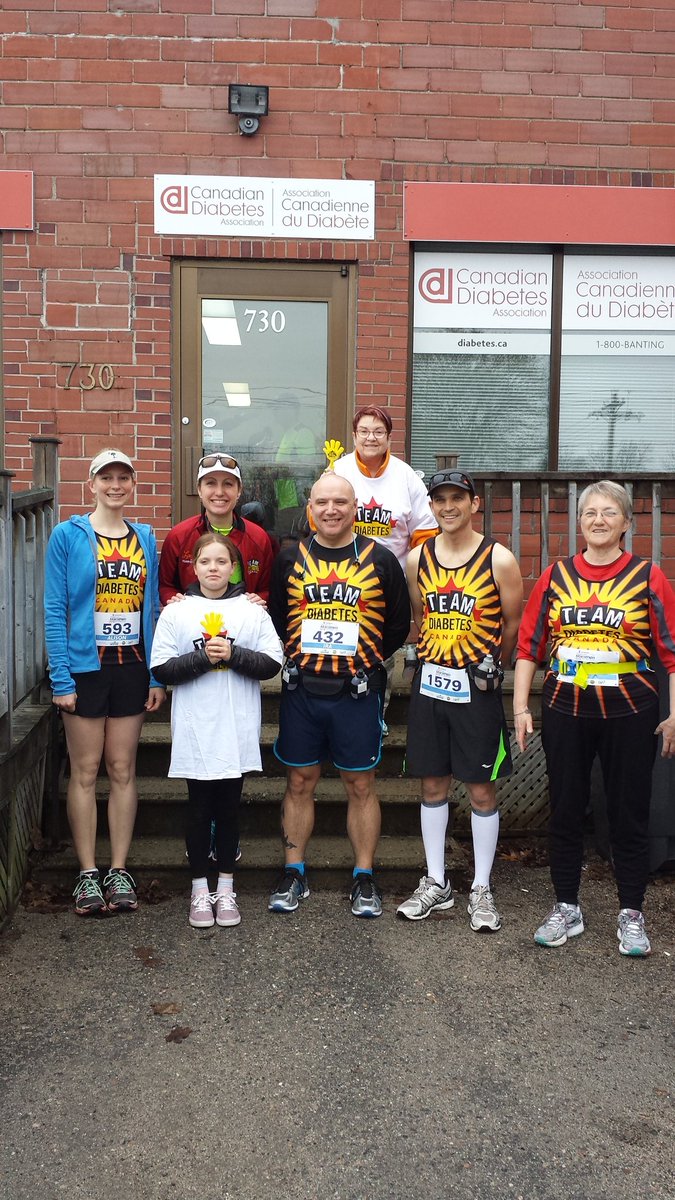 Run_Jerri's tweet image. Wishing our @TeamDiabetesCDA @FtonMarathon participants a fantastic time in their events day!