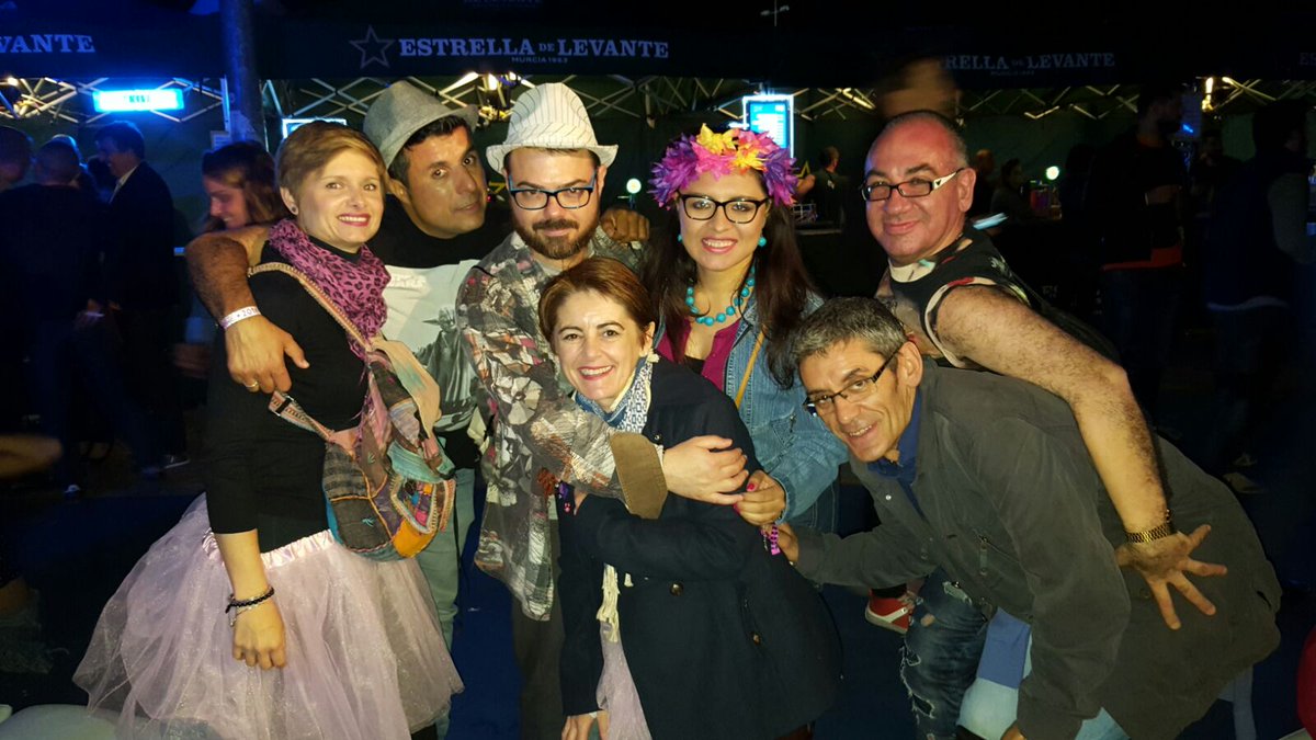 JohnDBabyack's tweet photo. El #sos48festival, ese espacio de lujuria y perversión donde todo vale... https://t.co/6wm2HQmT04