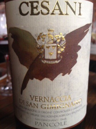 WineNewsIt's tweet photo. A #pranzo, la sempre gradevole e tipica @vernacciasg 2013 di #Cesani, un #bianco coerente e di personalità https://t.co/XpoVcuQ2pg