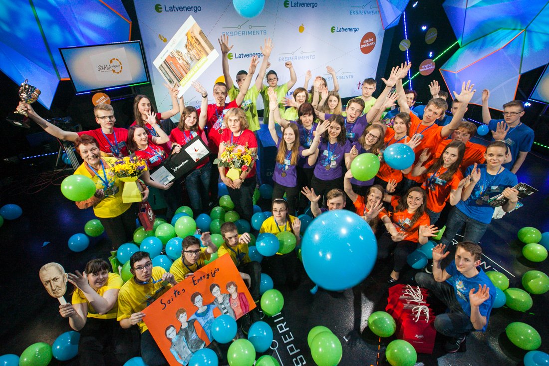 Paldies vakardienas fizikas svētku radīšanā visiem #eksperiments 2016 dalībniekiem!