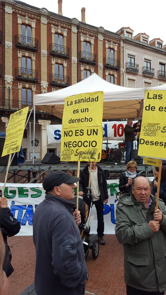aramayuelas's tweet photo. En #Burgos nos manifestamos por la #SanidadPública y el rescate del HUBU https://t.co/U2756E0fg8
