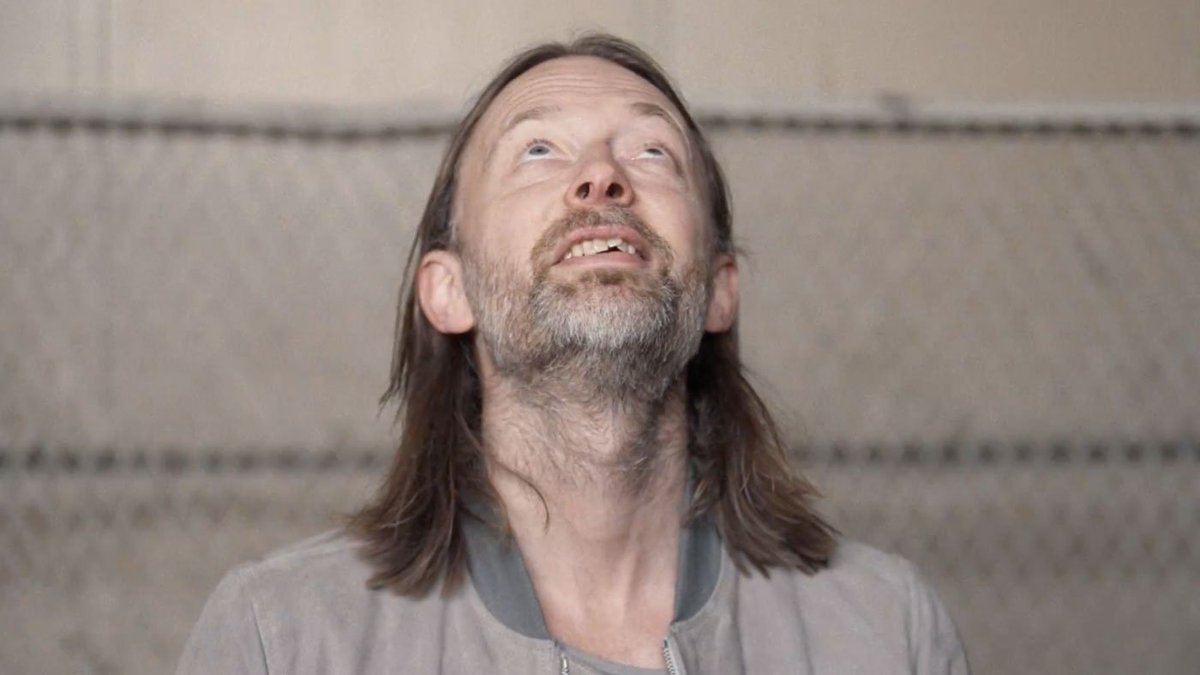 indiespot's tweet photo. Esta tarde a las 20:00h sale el nuevo de #Radiohead. Esto es todo lo que sabemos: https://t.co/agKPEJ1ttu https://t.co/D9NCZ3qmk7
