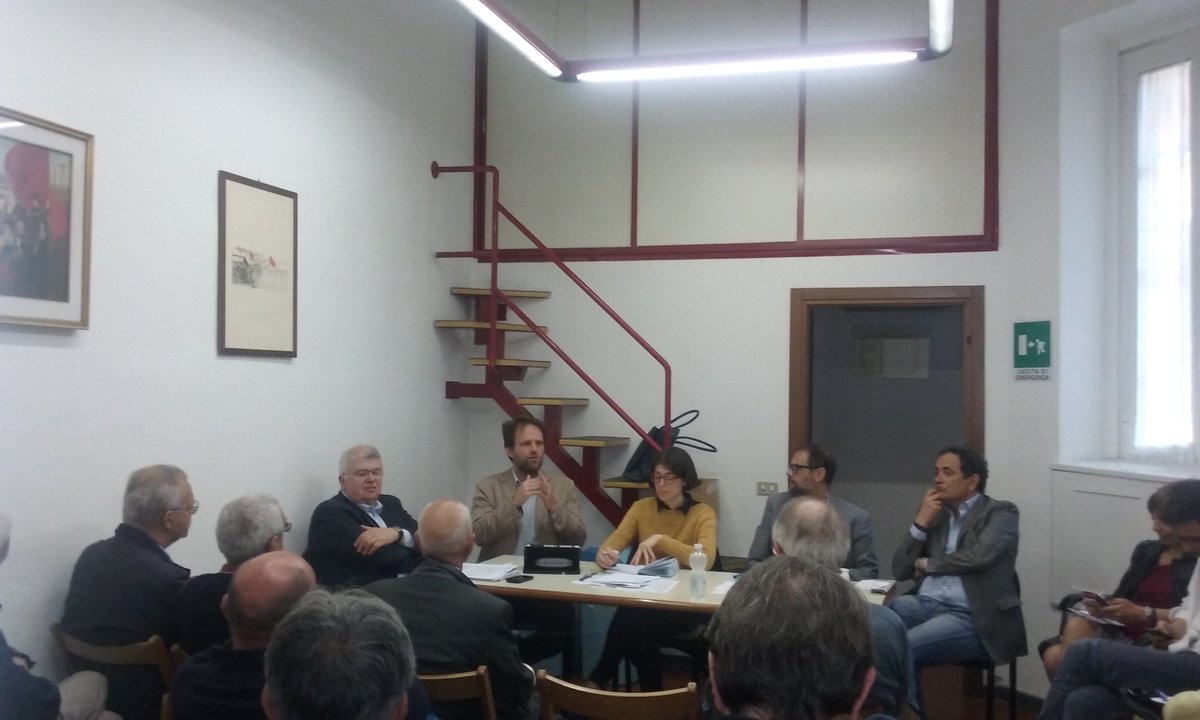 dianacomari's tweet photo. Stamattina a PD #Pratocentenaro-#Bicocca @robertocornelli @ValeriaMarz @FraMirabelli @MarcoGranelliMI @Bea_Uguccioni https://t.co/YC52GsCtxA