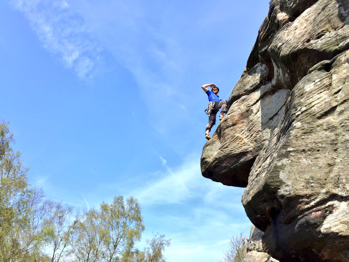 philcollierMI's tweet photo. Sunny &amp; busy at Birchen Edge with @MattyGorton1 @MrMaddoxPE @jrycraft01 https://t.co/5uHF6oXHua