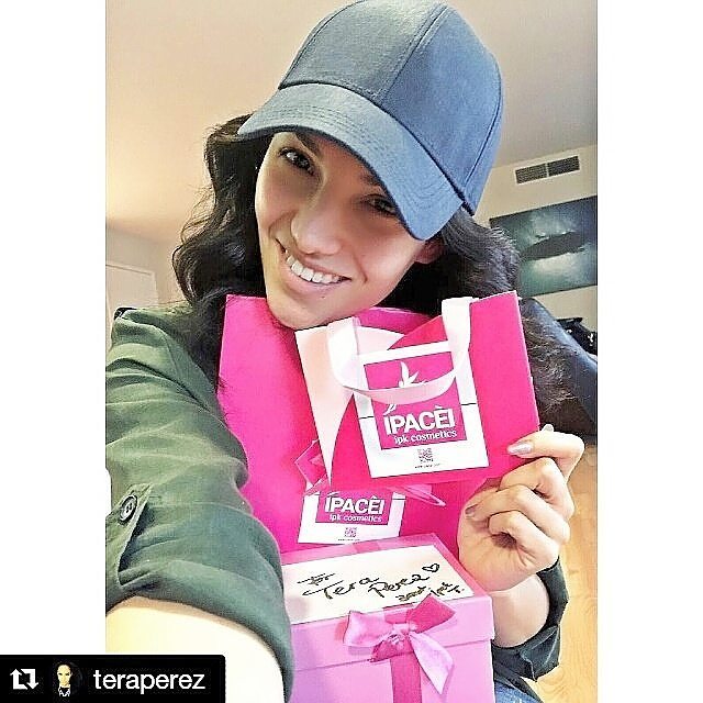 IPACEI's tweet photo. #aintyourmama ! 💪 xoxo to #LA!
@teraperez  
Ipacei loves you! #teraperez #ipacei #jlo #bestdancers #music #cosmetics https://t.co/TsRo6xkejo