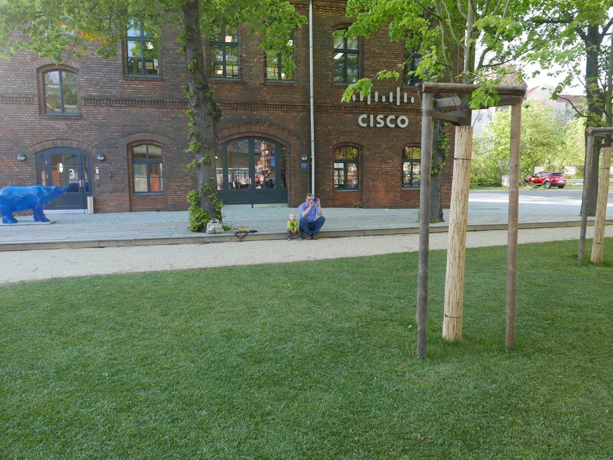 jjerlich's tweet photo. Sunday morning @Cisco_Germany #openberlin innovation center - getting ready for presenting #EDUhackathon projects https://t.co/c4xcyVXgGi