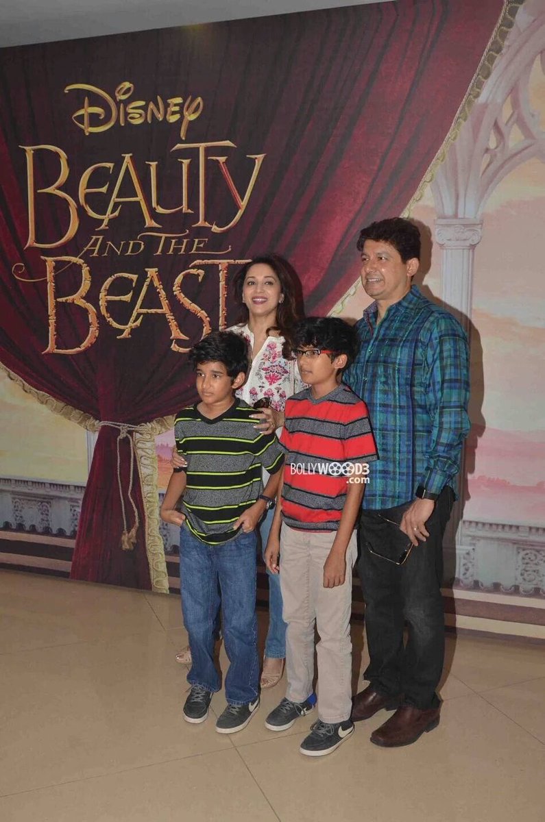 Olala #DISNEYBEAUTYANDTHEBEAST  #happymothersday @MadhuriDixit 👨‍👩‍👦‍👦👨‍👩‍👦‍👦👨‍👩‍👦‍👦👸🏽👸🏽👵😍