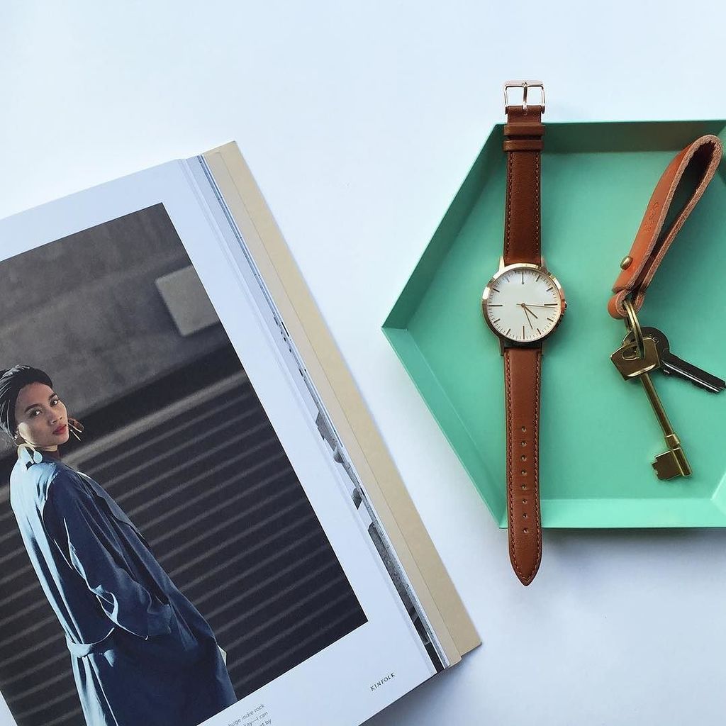 Freedomtoexist's tweet photo. Sunday chill time | @kinfolk @haydesign @stellar_works | #freedomtoexist #fte4002 #watch l… https://t.co/f9eHX06kTC https://t.co/aDNqqg9bxS