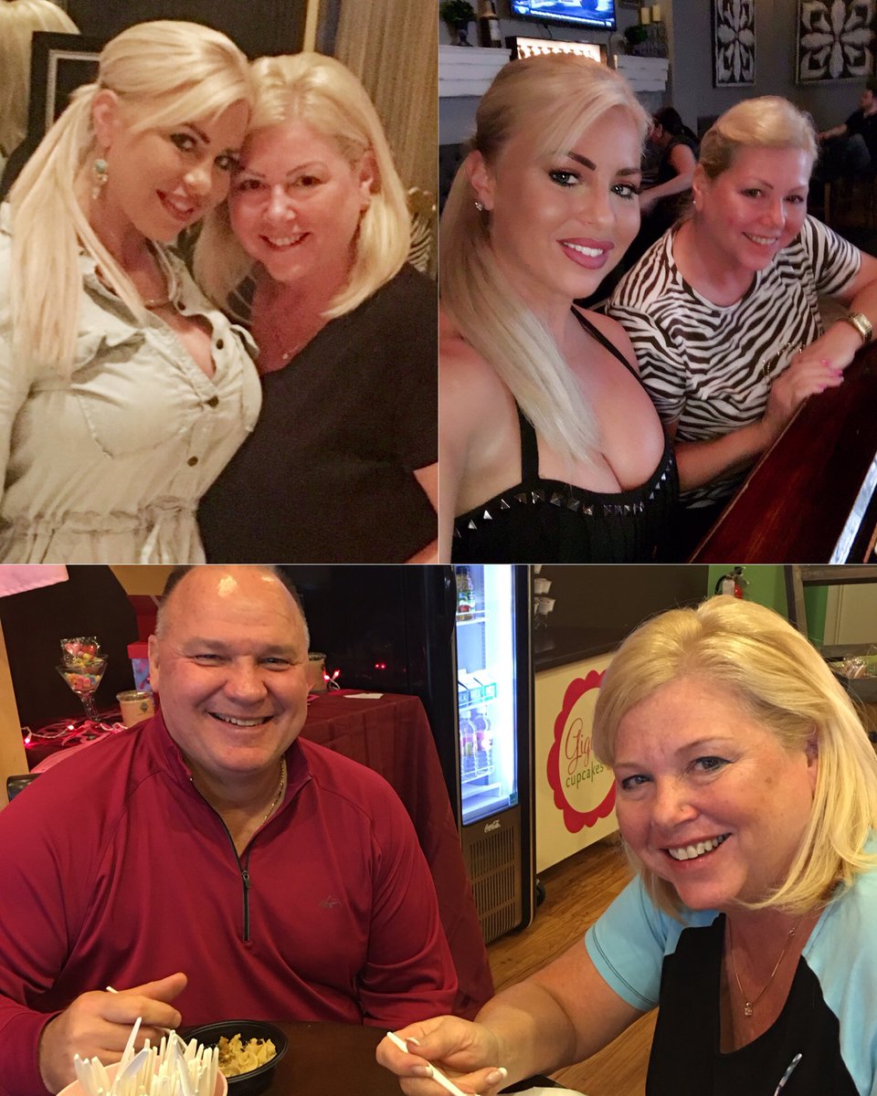 Ashamae_Sebera's tweet photo. 🌺👩‍❤️‍👩 #happymothersday 2 my 🌍, my rock, my best friend, my MOTHER! I love you YOU R MY LIFE! #MothersDay #family https://t.co/4JKy421zZ0
