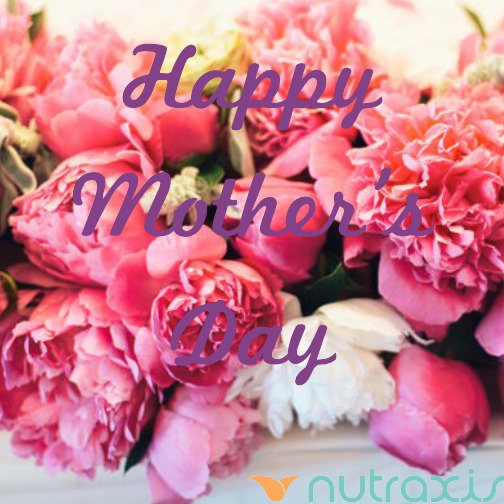 ImmuneLifehacks's tweet photo. It doesn't have to be just Mothers Day to give our moms love. Give them a hug or a phone call anytime https://t.co/zxOMsMqK3p