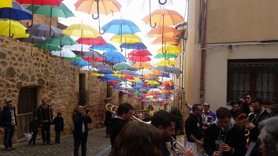 Cs_Burgos's tweet photo. Ayer se celebró en #Pozadelasal su certamen anual de #Charangas #Bureba #Burgos https://t.co/AhR32sDzj1