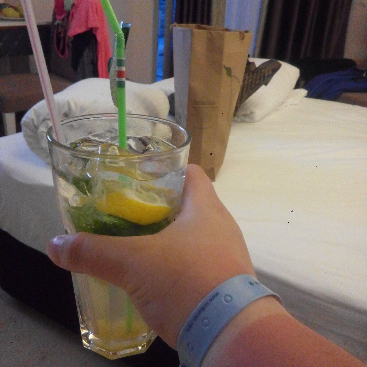 Book_Addict22's tweet image. #ARC #GoingBackIn #NeedBooze  #MRobinsonEqualsEvilMastermind

CRAVE ME live MAY 10TH

US: amzn.to/1KO3Ret