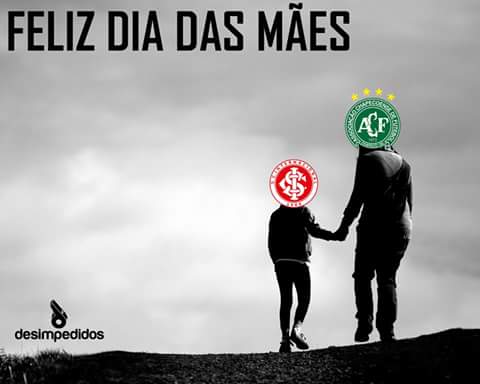 BorrachosDoSul's tweet photo. @desimpedidos mitando mais uma vez hahahaha. https://t.co/qml08XTvmJ