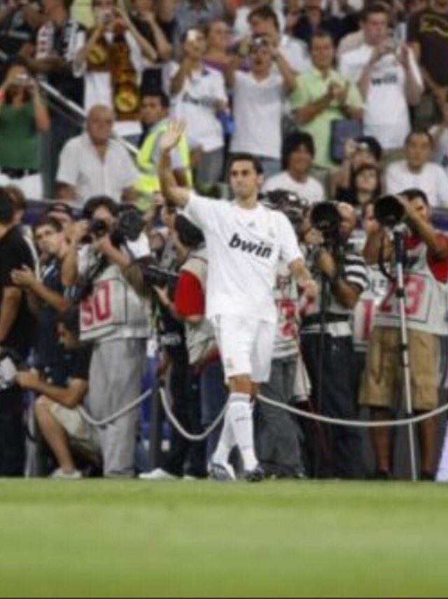 iribar7's tweet photo. @aarbeloa17 Gracias por estos 7 años ! #Capitan https://t.co/HBRz2dWf7Q