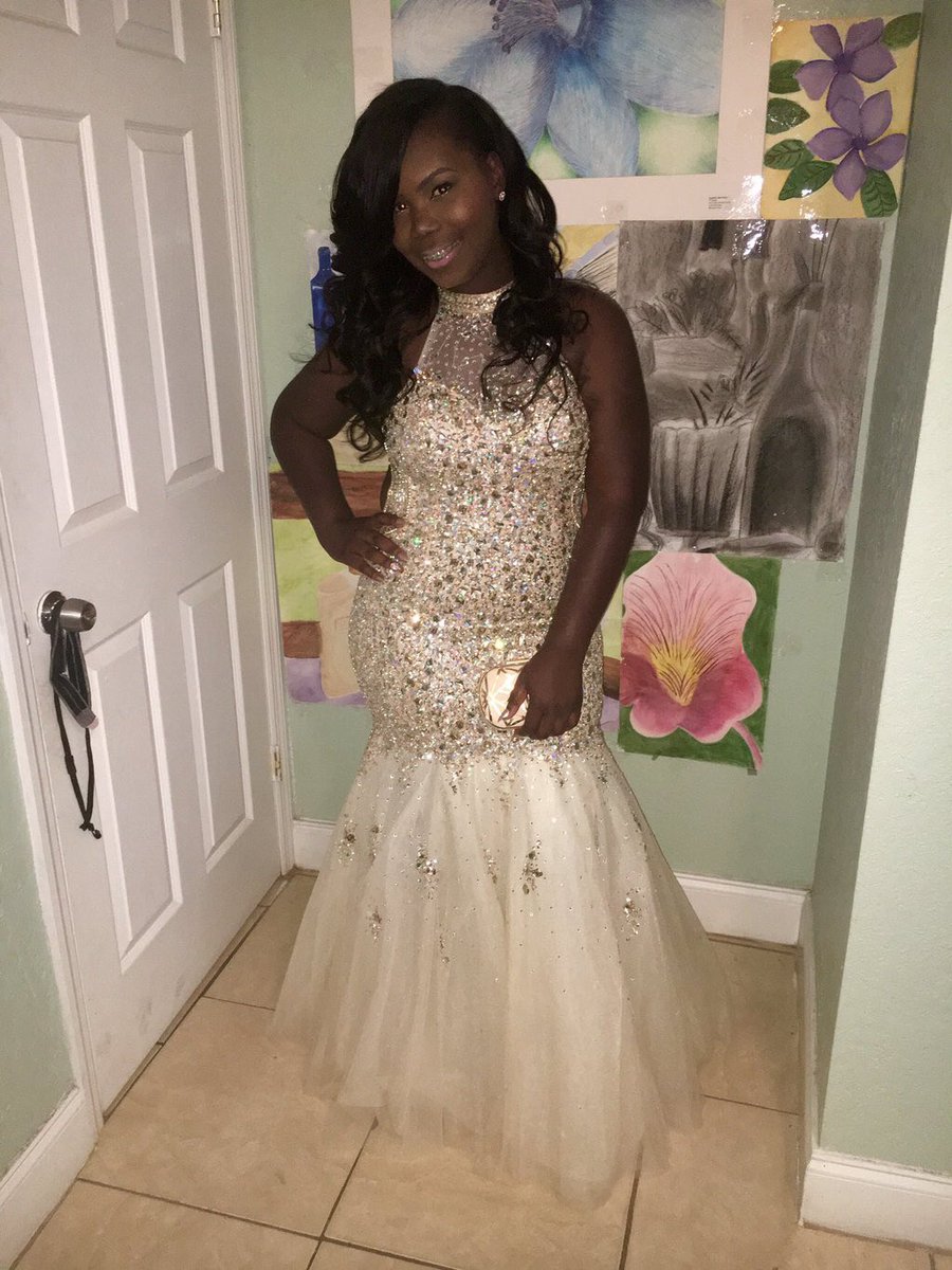 Miami2K17Prom's tweet image. Come Thru😍😍😍 #TurnerTech #Prom2K16