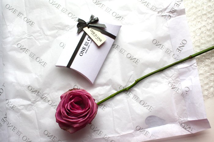 Simoni_Cute's tweet photo. new post on the blog about @OneByOneJewels #fblogger #londonblogger #onebyonejewellery

https://t.co/IsejB1lLD1 https://t.co/60vhSyOret