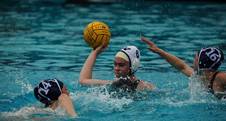 No. 15 Washington Manages Middlebury, 12-10, to Finish Seventh at Women's Club Championship ow.ly/LVGd3001rHX