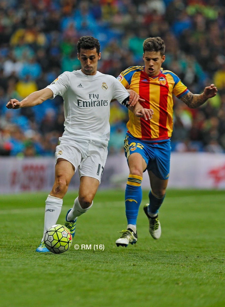 realmadrid's tweet photo. 🙌👏1⃣7⃣

#GraciasArbeloa https://t.co/pzqDv2jDVO