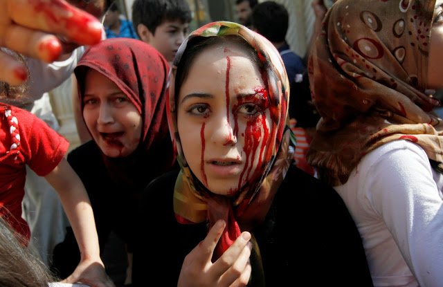 QuranAndHadithh's tweet photo. Our Muslim Sisters From Syria https://t.co/9zaXQXMREv