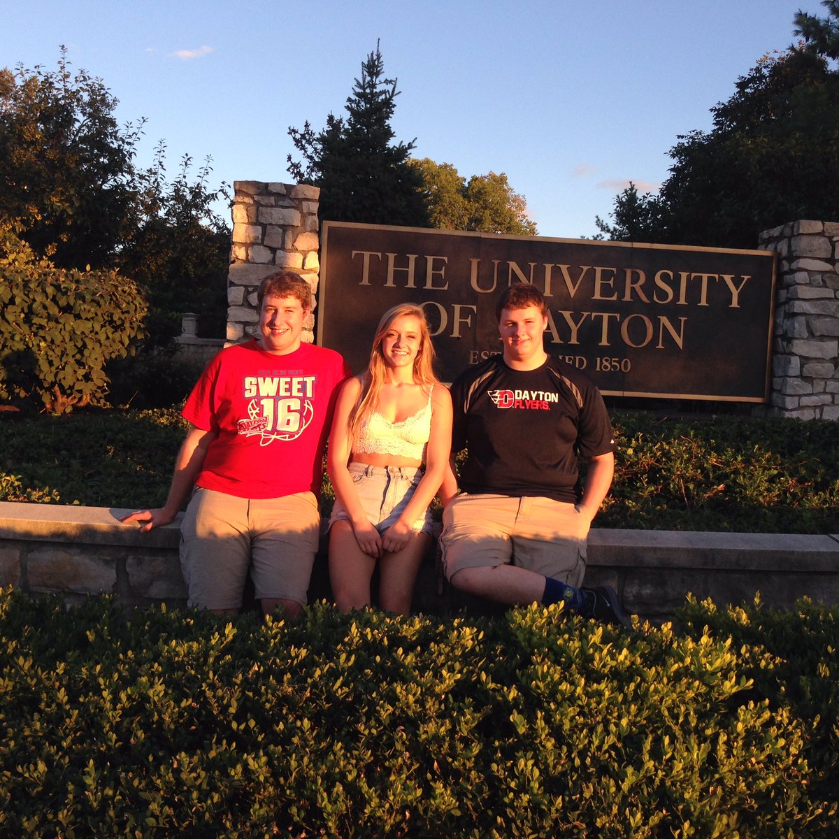 dingermama's tweet photo. Congrats Dinger! We are so proud of you! Love Mom &amp; Dad #Flyer16Grad https://t.co/BgMHdxC961