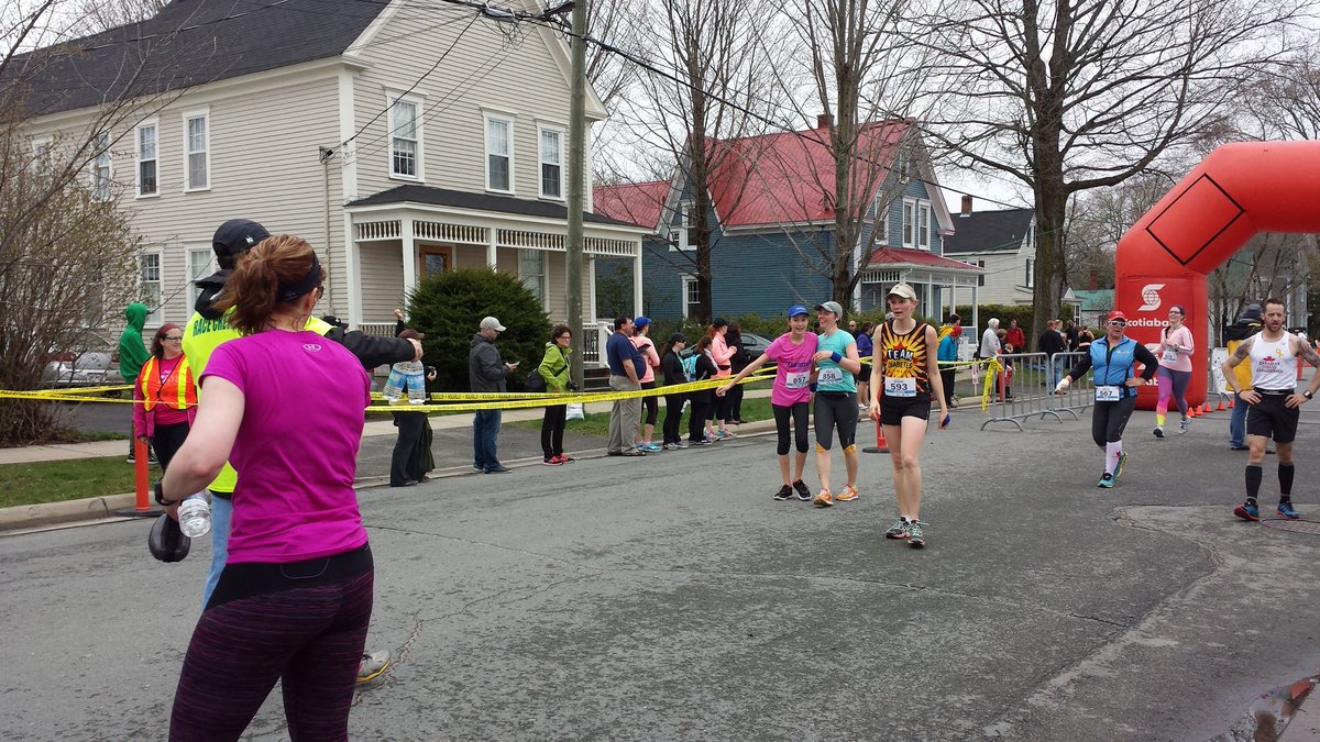 Run_Jerri's tweet image. Congrats to @TeamDiabetesCDA @FtonMarathon finishers so far! Thank you for all you do for @DiabetesAssoc!