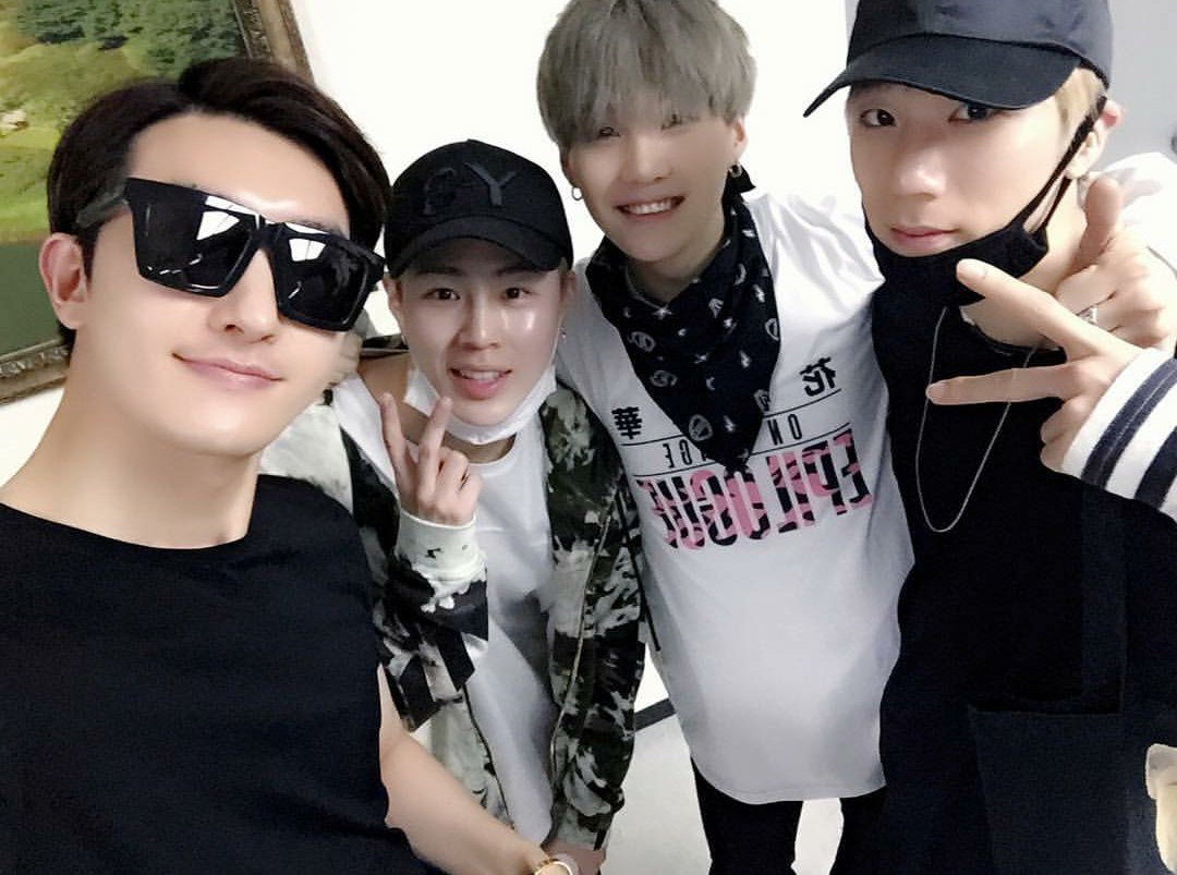 hotshotsg's tweet image. [PIC] 160508 zhouzhoumi419 IG update with #HOTSHOT Moonkyu &amp;amp; Sungwoon instagram.com/p/BFJUiG5mz1H/