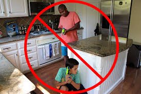 Kitchen Safety Tips 
tinyurl.com/jzdw7gc
#DJB #Cooking #NewMoon #NewMoons #Kid #Kids #Family