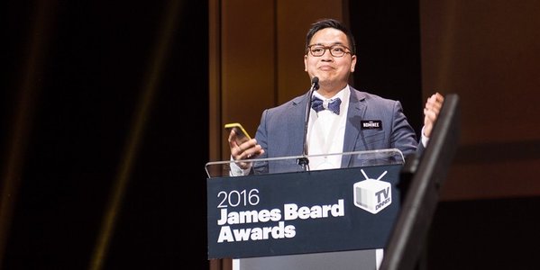 CIACulinary's tweet photo. Justin Yu is the Best Chef: Southwest! Congrats #CIAGrad! #jbfa
https://t.co/Vh57TsEqRp @OxheartHouston https://t.co/pGRb2CZA8f